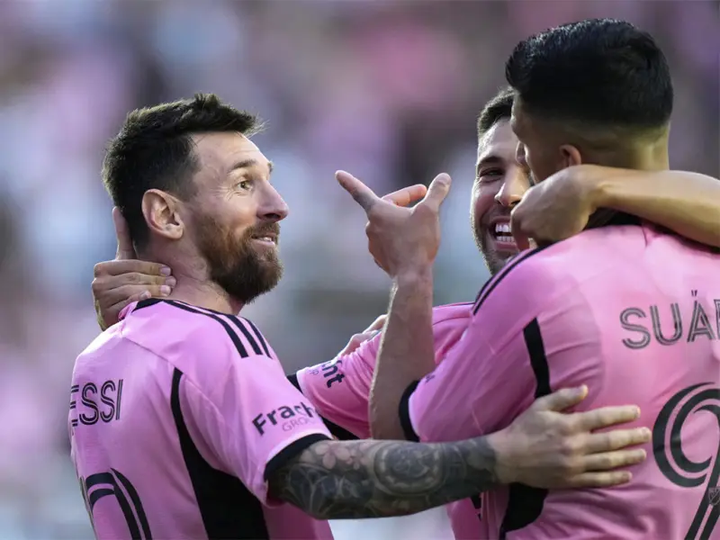Suárez inicia con doblete en la MLS
