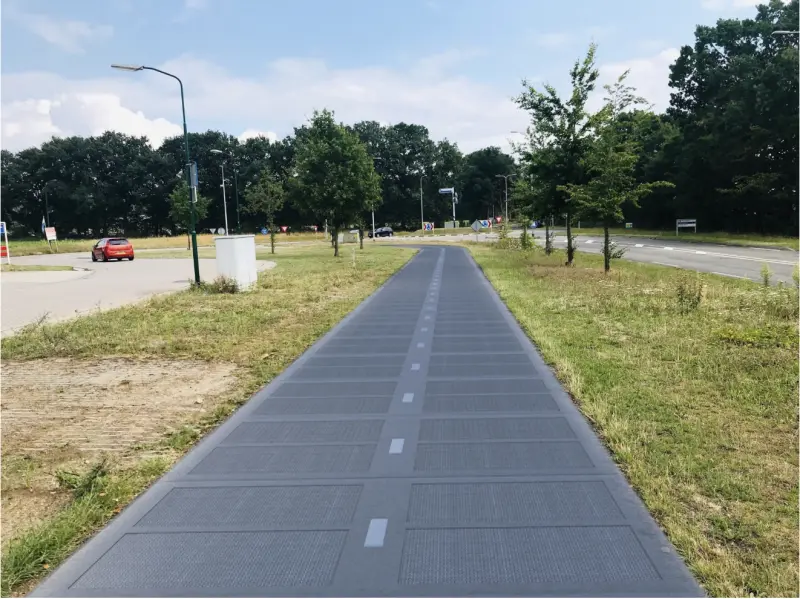 Países Bajos pedalea hacia el futuro con carriles bici solares
