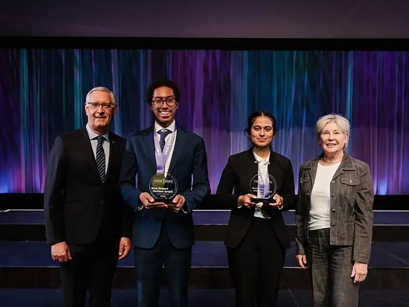 Deux jeunes Ontariens primés : la relève scientifique canadienne qui impressionne