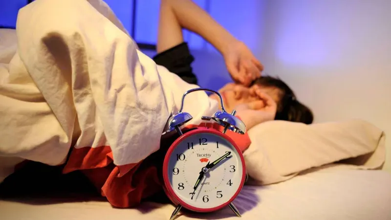 Lumière du matin, meilleur sommeil : les gestes simples qui changent la journée