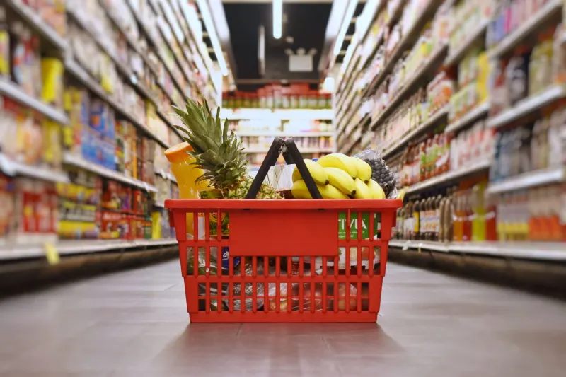 Prestation pour l'épicerie et les essentiels : ce qui change dans votre portefeuille cet été