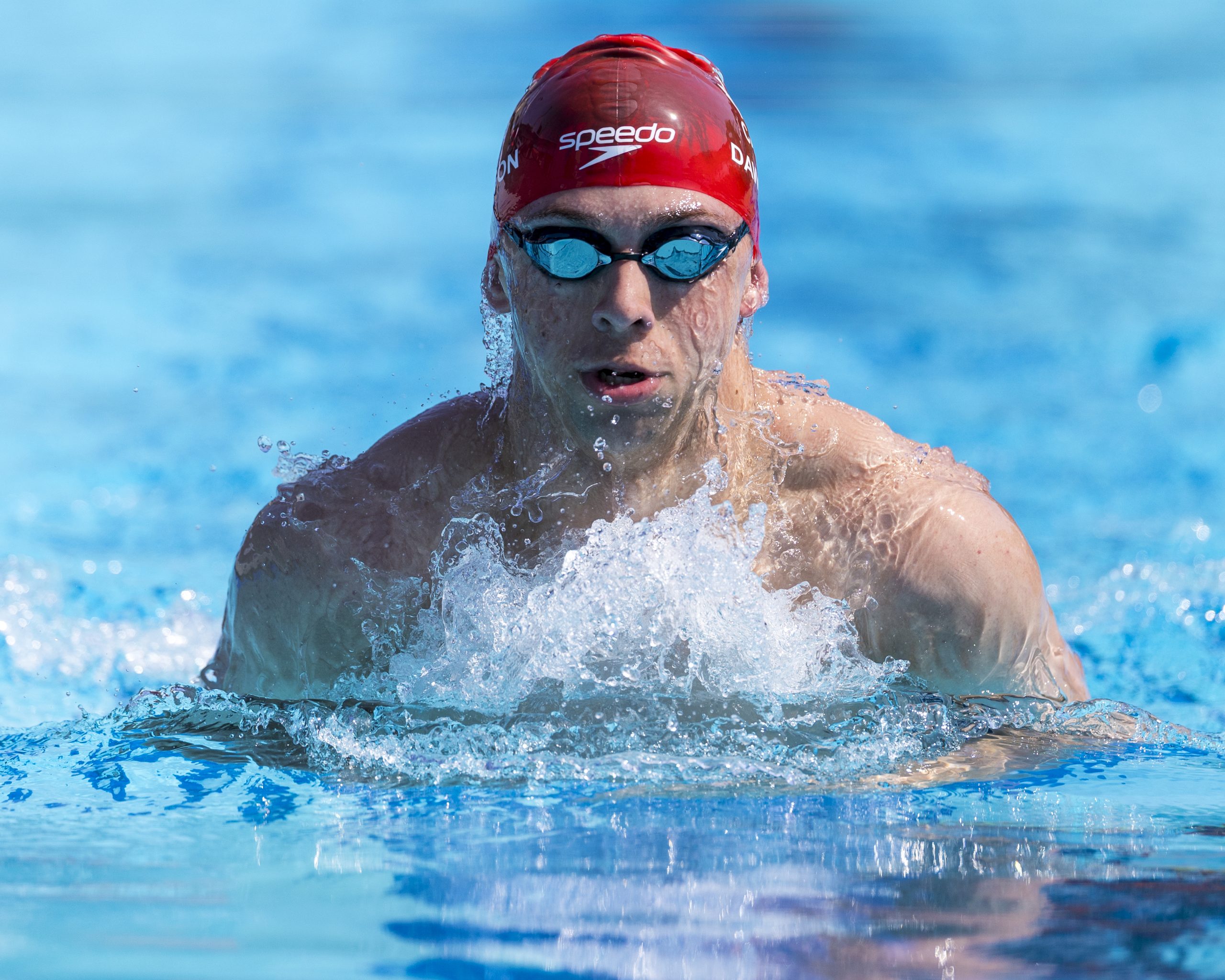 Summer McIntosh mène le Canada aux Pan-Pacifiques de natation