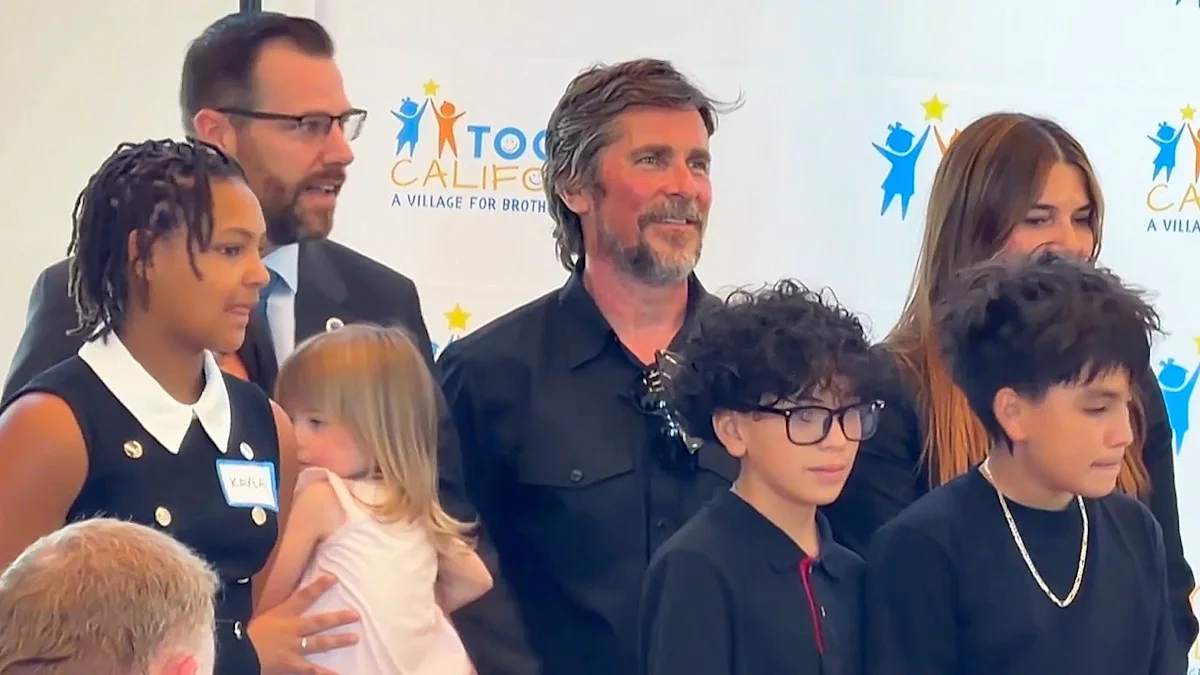 Christian Bale ouvre un village pour que frères et sœurs ne soient plus séparés